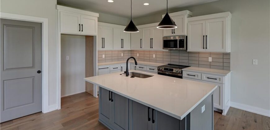 6400 NW 98th Street, Kansas City, MO 64153