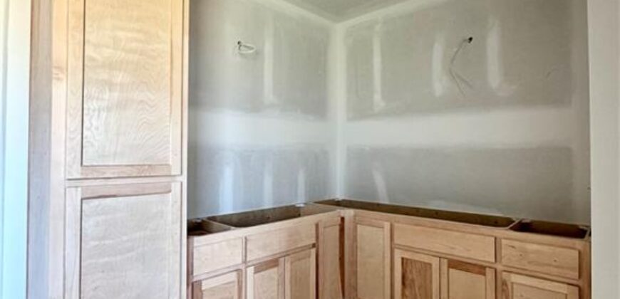 8300 NW 90th Street, Kansas City, MO 64153