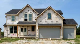 8300 NW 90th Street, Kansas City, MO 64153