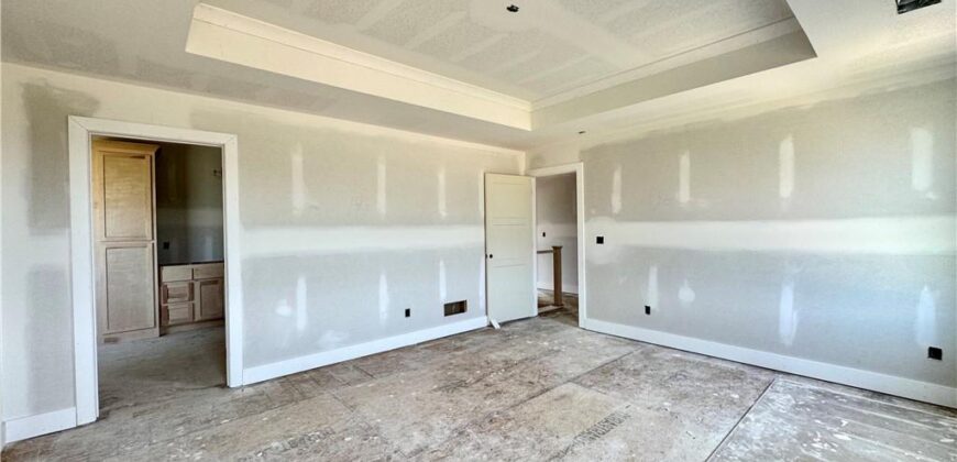 8300 NW 90th Street, Kansas City, MO 64153