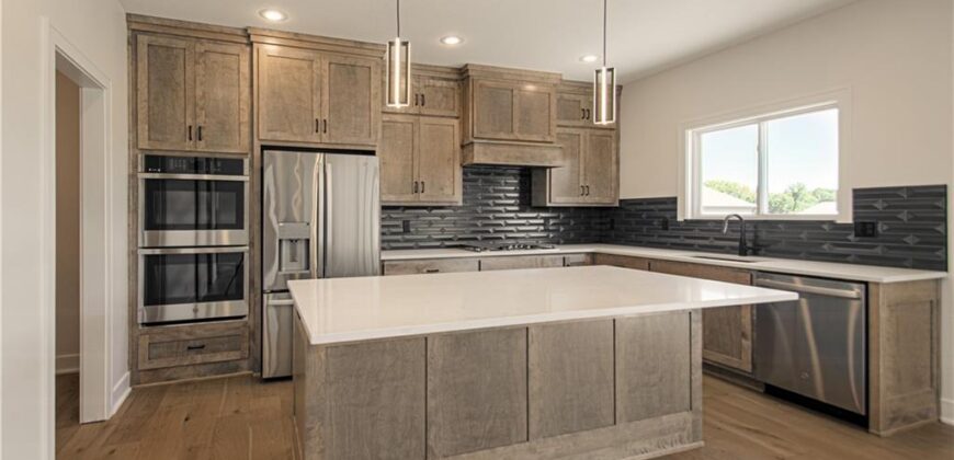 7551 NW Gower Avenue, Kansas City, MO 64151