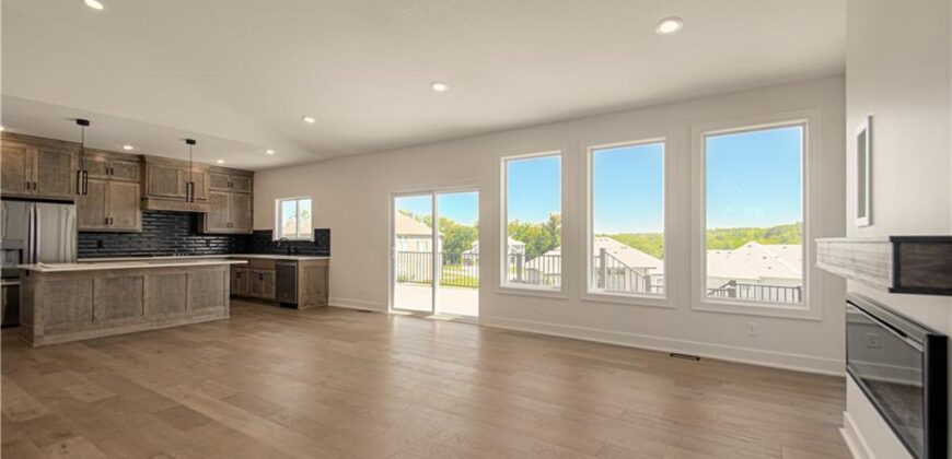 7551 NW Gower Avenue, Kansas City, MO 64151