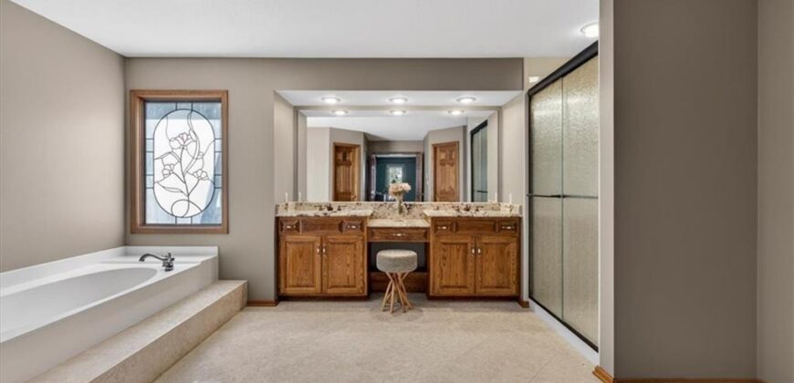 6150 N Mattox Road, Kansas City, MO 64151