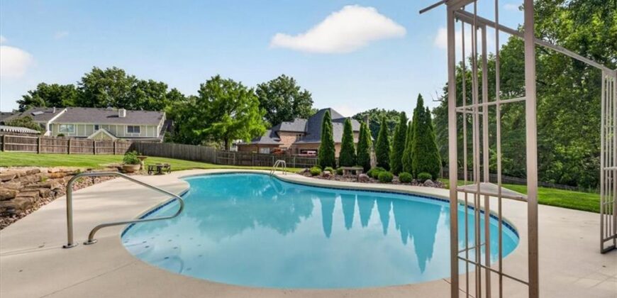 6150 N Mattox Road, Kansas City, MO 64151