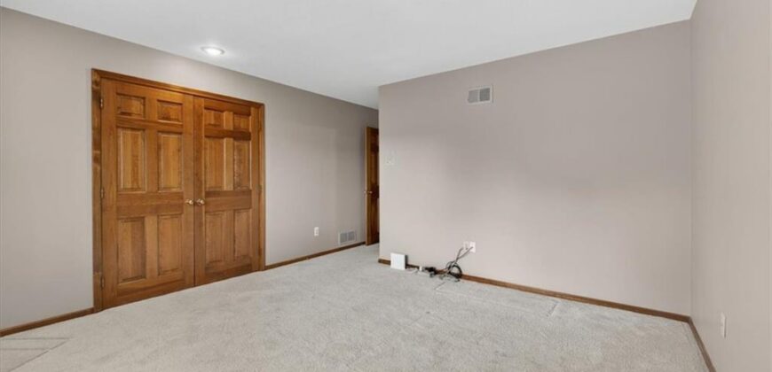 6150 N Mattox Road, Kansas City, MO 64151