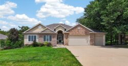 10402 NW River Hills Drive, Parkville, MO 64152