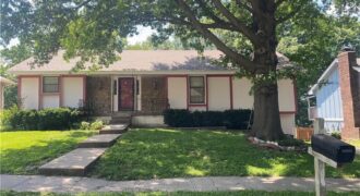 8108 N Serene Avenue, Kansas City, MO 64152