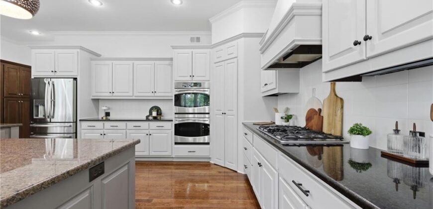 14775 NW 66th Terrace, Kansas City, MO 64152
