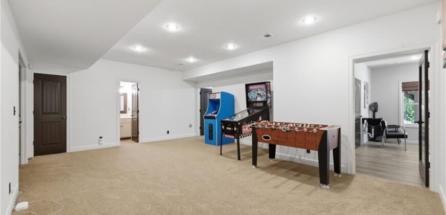 14775 NW 66th Terrace, Kansas City, MO 64152