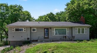 7940 N Broadway Street, Kansas City, MO 64118