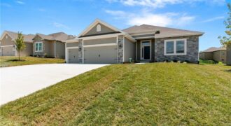11123 N Bristol Avenue, Kansas City, MO 64156