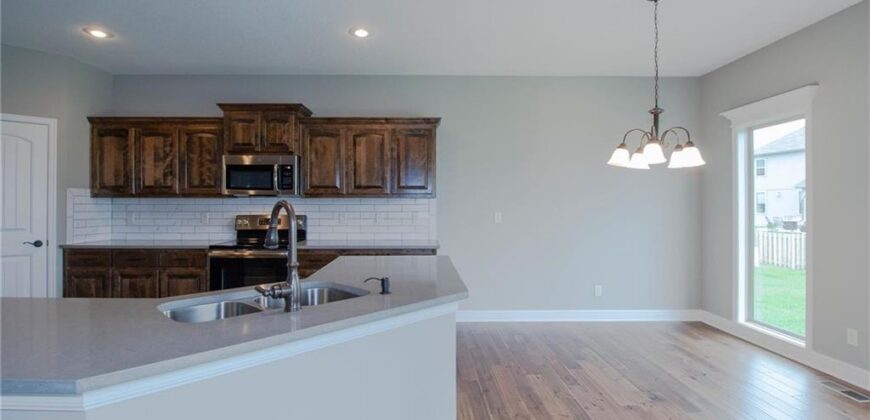 11022 N Corrington Avenue, Kansas City, MO 64156