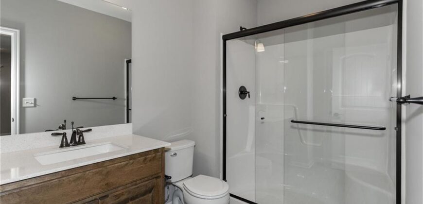 11016 N Corrington Avenue, Kansas City, MO 64156