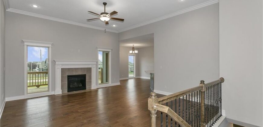 11016 N Corrington Avenue, Kansas City, MO 64156