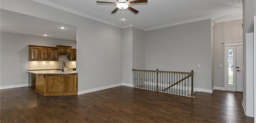 11016 N Corrington Avenue, Kansas City, MO 64156
