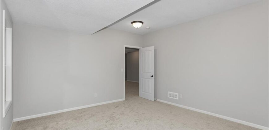 11016 N Corrington Avenue, Kansas City, MO 64156