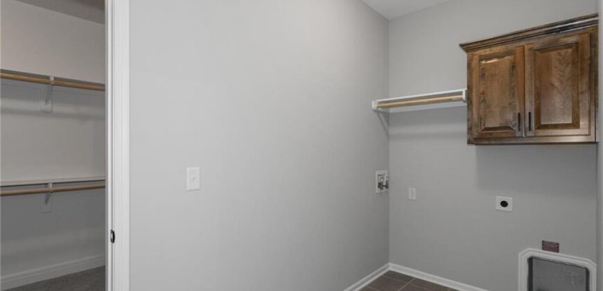 11016 N Corrington Avenue, Kansas City, MO 64156