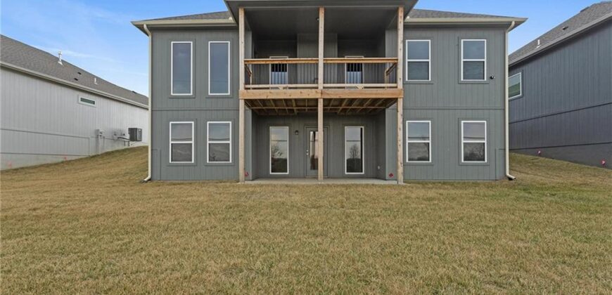 11010 N Corrington Avenue, Kansas City, MO 64156