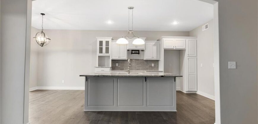 11010 N Corrington Avenue, Kansas City, MO 64156