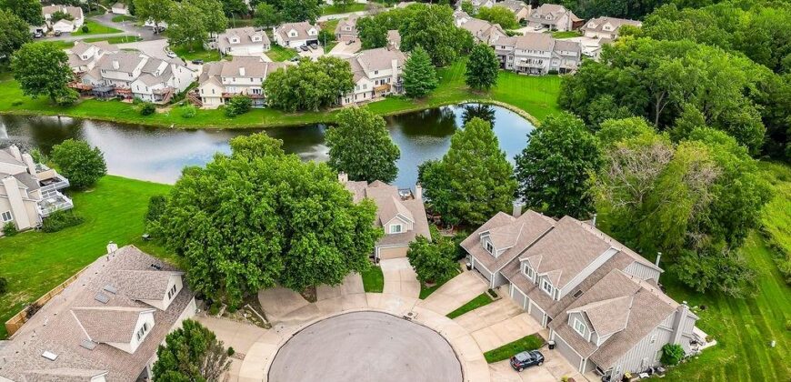 6300 NW 82nd Court, Kansas City, MO 64151