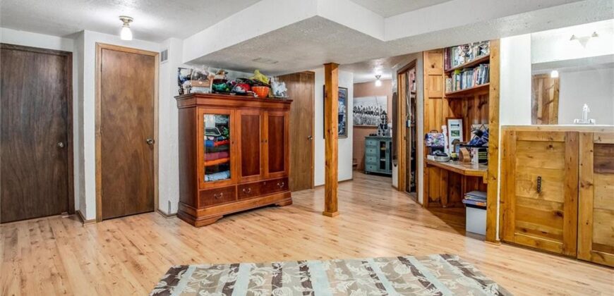 507 NE Karapat Drive, Kansas City, MO 64155