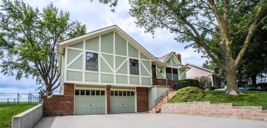 507 NE Karapat Drive, Kansas City, MO 64155