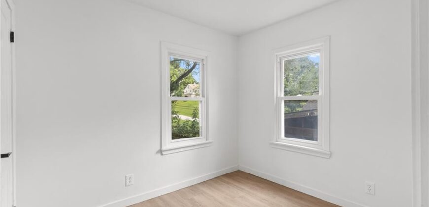 3905 N Spruce Avenue, Kansas City, MO 64117
