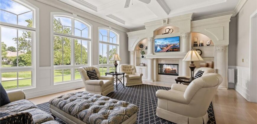 6517 Ridge Road, Parkville, MO 64152