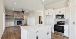 9810 N Laurel Avenue, Kansas City, MO 64157
