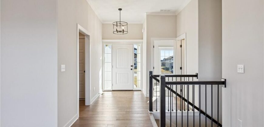 9810 N Laurel Avenue, Kansas City, MO 64157