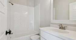9810 N Laurel Avenue, Kansas City, MO 64157