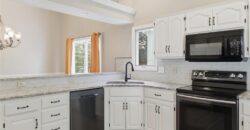 8260 N Woodland Avenue, Kansas City, MO 64118