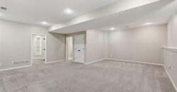 8260 N Woodland Avenue, Kansas City, MO 64118