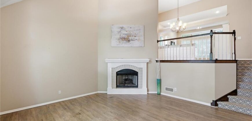 8260 N Woodland Avenue, Kansas City, MO 64118