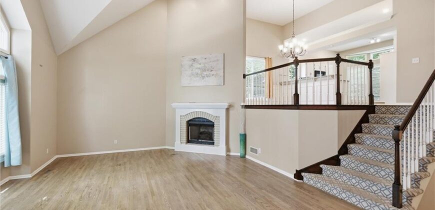 8260 N Woodland Avenue, Kansas City, MO 64118