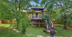 8260 N Woodland Avenue, Kansas City, MO 64118