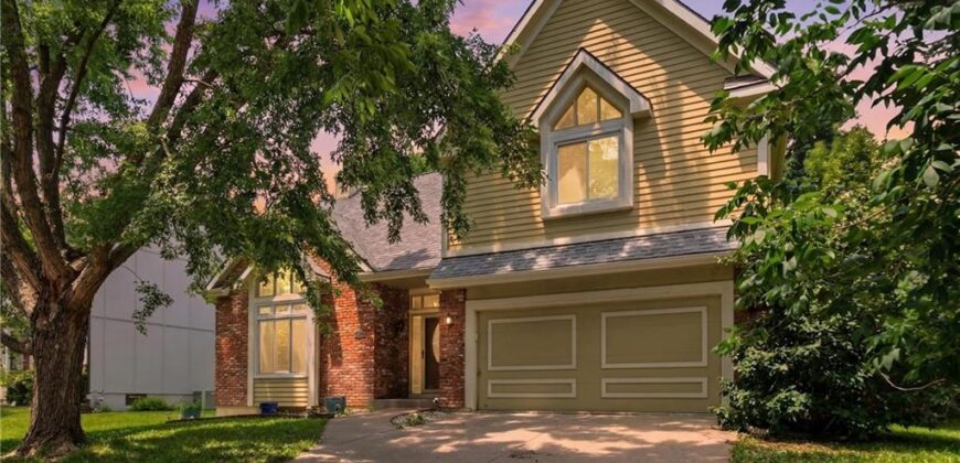 8260 N Woodland Avenue, Kansas City, MO 64118