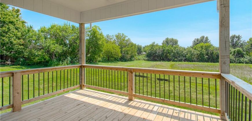 623 E 13th Street, Kearney, MO 64060