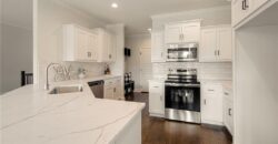 623 E 13th Street, Kearney, MO 64060