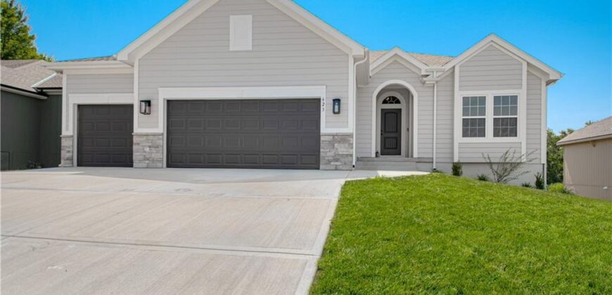 623 E 13th Street, Kearney, MO 64060