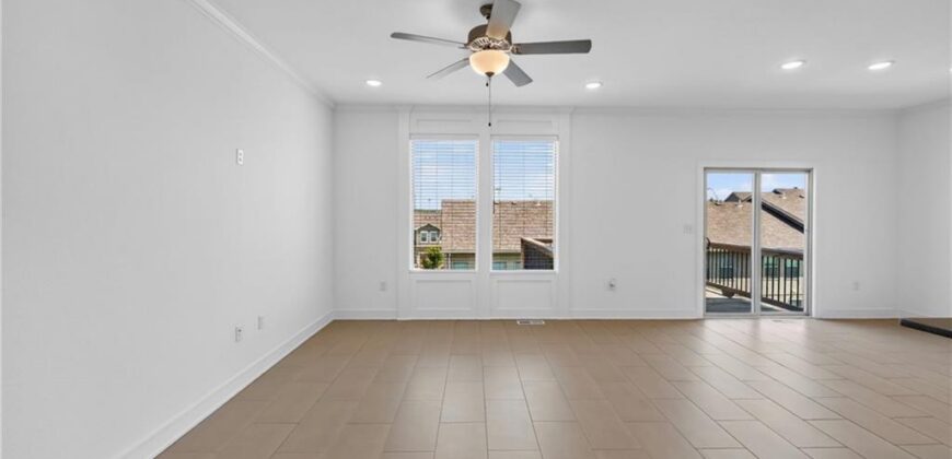 7401 Aaron Street, Parkville, MO 64152