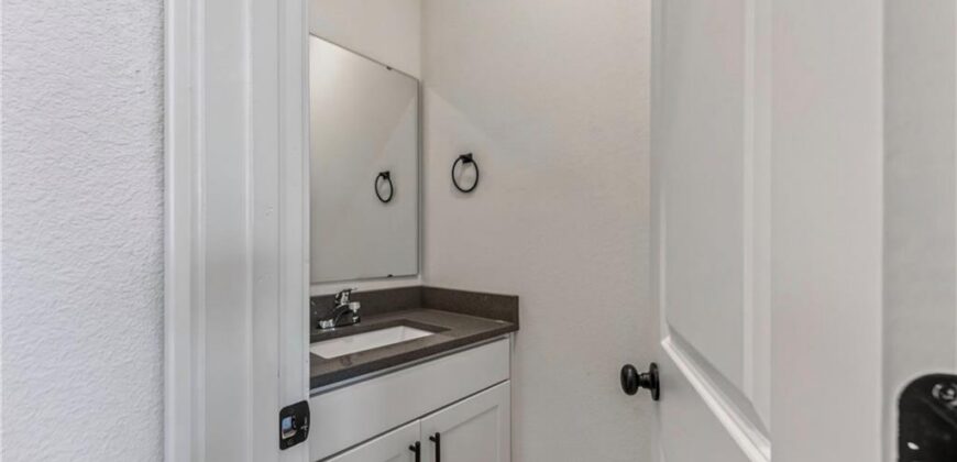 7401 Aaron Street, Parkville, MO 64152