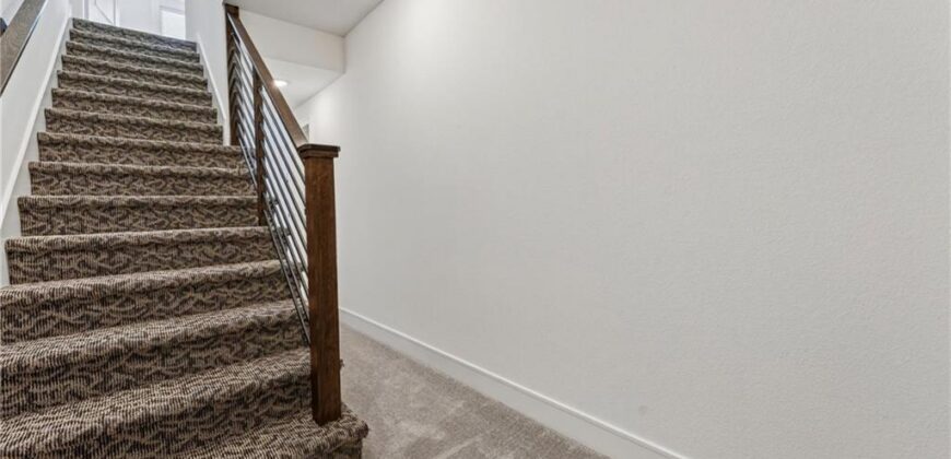 7401 Aaron Street, Parkville, MO 64152