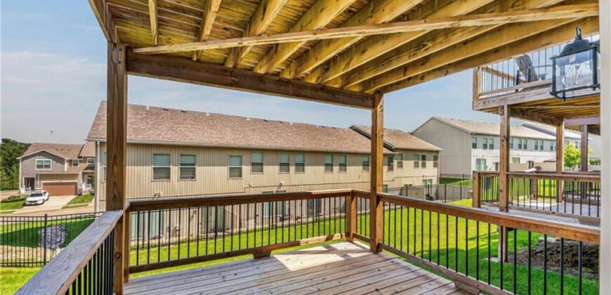 7401 Aaron Street, Parkville, MO 64152