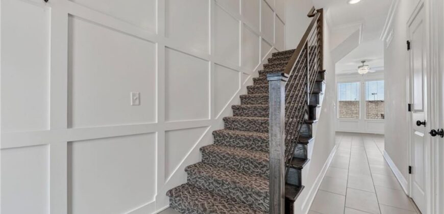 7401 Aaron Street, Parkville, MO 64152