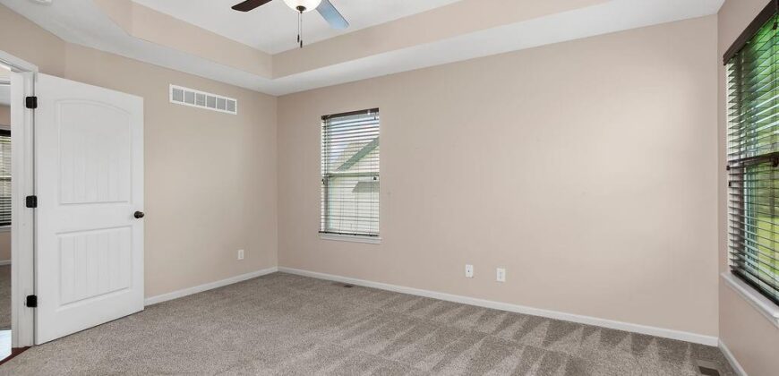 11816 N Belmont Avenue, Kansas City, MO 64156