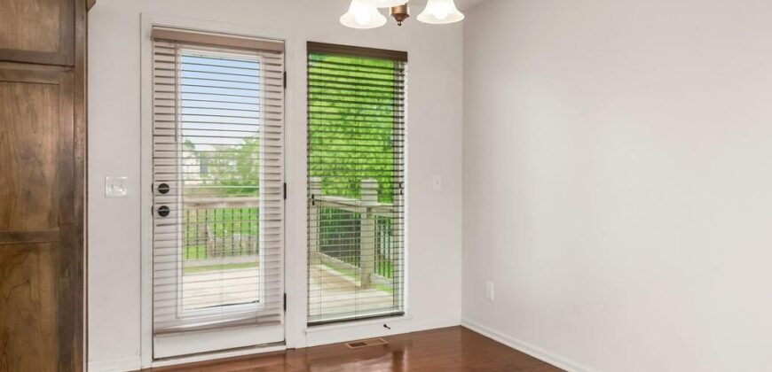 11816 N Belmont Avenue, Kansas City, MO 64156
