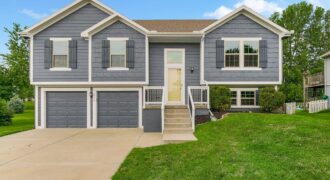 11816 N Belmont Avenue, Kansas City, MO 64156