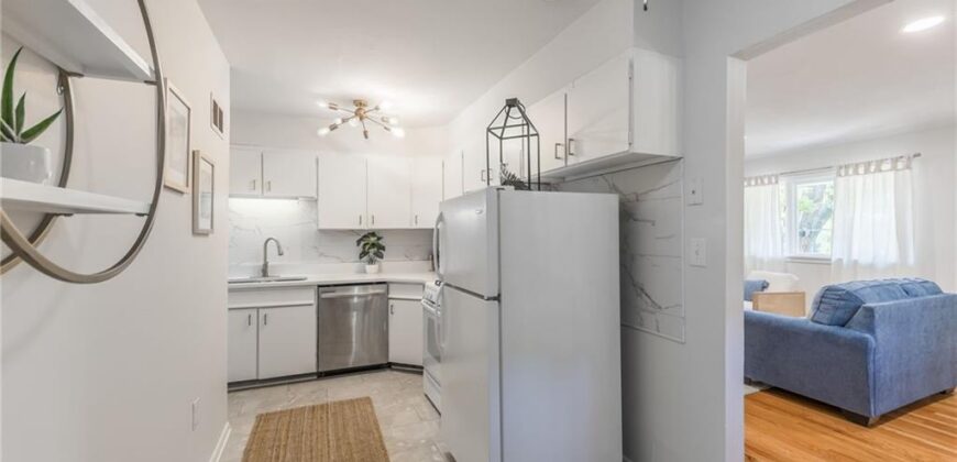 4921 N Garfield Avenue, Kansas City, MO 64118