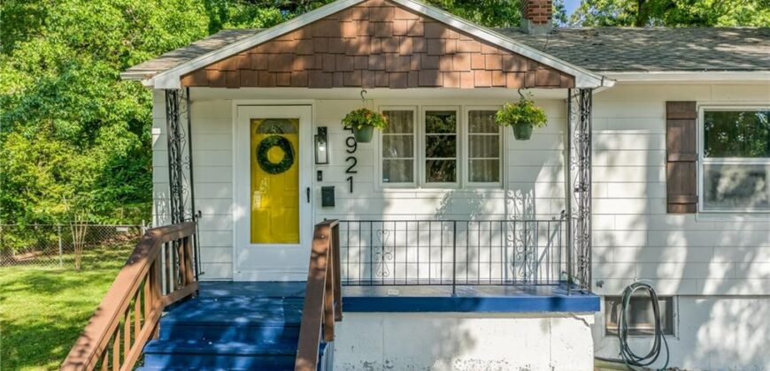 4921 N Garfield Avenue, Kansas City, MO 64118
